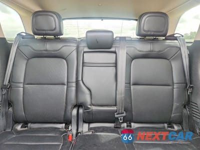 Zdjęcie 10 z 14 samochodu: 2024 LINCOLN TOWNHOUSE CORSAIR VIN:5LMCJ1CA5RUL16514 - miniatura