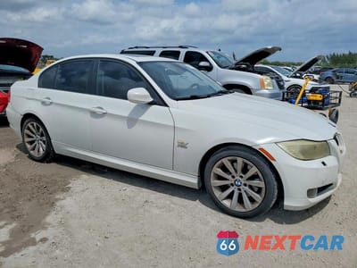 Czwarte zdjęcie samochodu z boku: 2011 BMW 328 XI SULEV VIN:WBAPK5C51BF124112 - miniatura