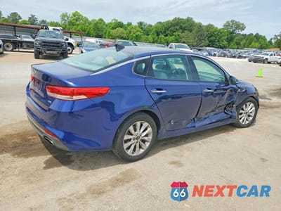 Trzecie zdjęcie samochodu z tyłu: 2016 KIA OPTIMA VIN:5XXGU4L36GG005700 - miniatura