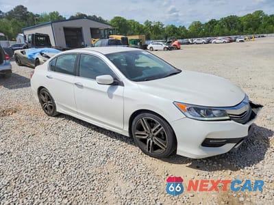 Czwarte zdjęcie samochodu z boku: 2017 HONDA ACCORD SPORT SPECIAL EDITION VIN:1HGCR2F1XHA012596 - miniatura