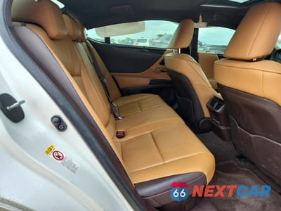 Zdjęcie 10 z 12 samochodu: 2019 LEXUS ES 300H VIN:JTHB21B17K2004499 - miniatura