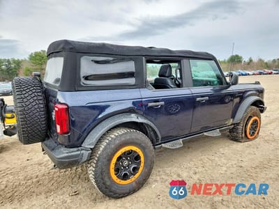 Trzecie zdjęcie samochodu z tyłu: 2021 FORD BRONCO BASE VIN:1FMEE5DP1MLA70165 - miniatura