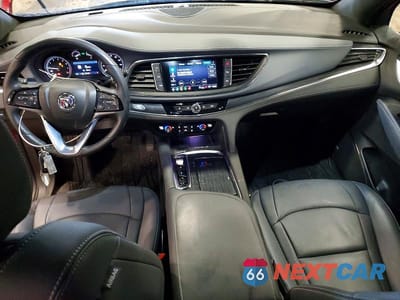 Zdjęcie 8 z 12 samochodu: 2024 BUICK ENCLAVE ESSENCE VIN:5GAEVAKW0RJ103071 - miniatura