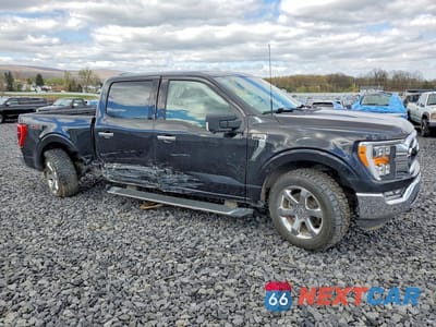 Czwarte zdjęcie samochodu z boku: 2023 FORD F150 SUPERCREW VIN:1FTFW1E89PKG08921 - miniatura