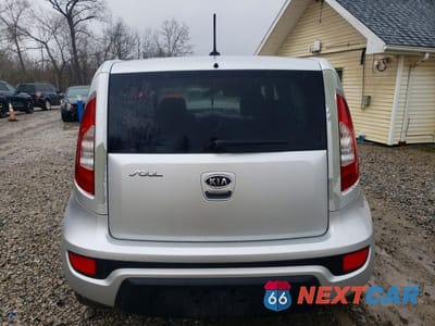 Zdjęcie 6 z 11 samochodu: 2012 KIA SOUL BASE VIN:KNDJT2A54C7422687 - miniatura