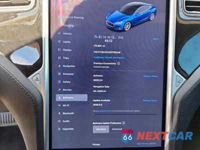 Zdjęcie 9 z 12 samochodu: 2013 TESLA MODEL S VIN:5YJSA1CN1DFP26346 - miniatura