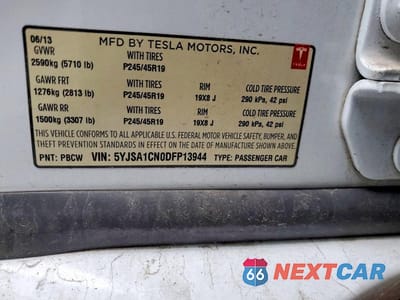 Zdjęcie 12 z 12 samochodu: 2013 TESLA MODEL S VIN:5YJSA1CN0DFP13944 - miniatura