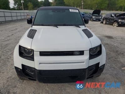 Piąte zdjęcie samochodu w środku: 2022 LAND ROVER DEFENDER 90 VIN:SALEW6RE6N2071908 - miniatura