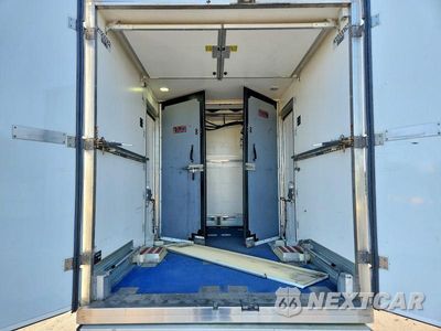 Zdjęcie 10 z 13 samochodu: 2020 FORD TRANSIT DELIVERY TRUCK VIN:1FDBW5Z8XLKA95569 - miniatura