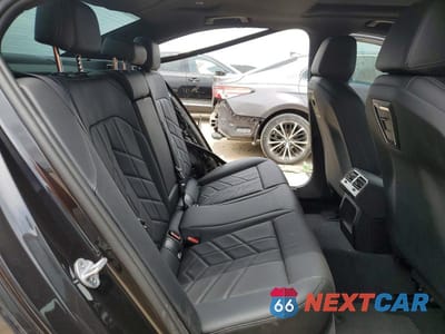 Zdjęcie 10 z 12 samochodu: 2025 BMW 530 I VIN:WBA43FJ00SCU14680 - miniatura