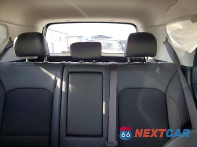 Zdjęcie 10 z 14 samochodu: 2023 KIA SOUL GT-LINE VIN:KNDJ53AU8P7889236 - miniatura