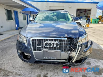 Piąte zdjęcie samochodu w środku: 2012 AUDI Q5 PREMIUM PLUS VIN:WA1LFAFPXCA129832 - miniatura