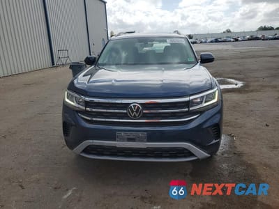 Piąte zdjęcie samochodu w środku: 2021 VOLKSWAGEN ATLAS SE VIN:1V2KR2CA4MC603115 - miniatura
