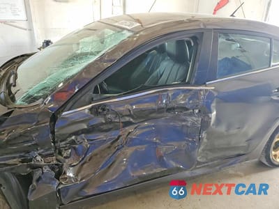 Zdjęcie 7 z 11 samochodu: 2018 MAZDA 3 TOURING VIN:3MZBN1L33JM262158 - miniatura