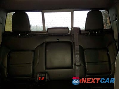 Zdjęcie 10 z 12 samochodu: 2023 GMC SIERRA K3500 DENALI VIN:1GT49WEYXPF166963 - miniatura