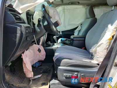 Zdjęcie 7 z 13 samochodu: 2016 TOYOTA 4RUNNER SR5 PREMIUM VIN:JTEBU5JR7G5345896 - miniatura