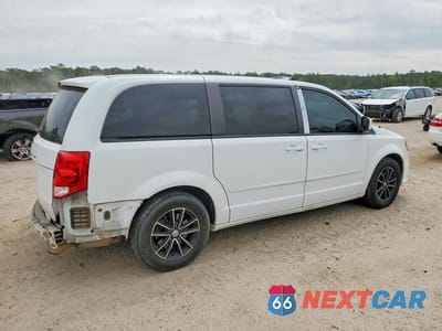 Trzecie zdjęcie samochodu z tyłu: 2016 DODGE GRAND CARAVAN SXT VIN:2C4RDGCG6GR146738 - miniatura