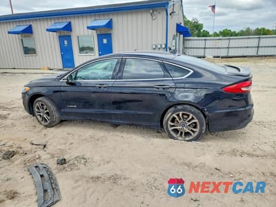 Drugie zdjęcie samochodu z przodu: 2019 FORD FUSION TITANIUM VIN:3FA6P0RUXKR277453 - miniatura