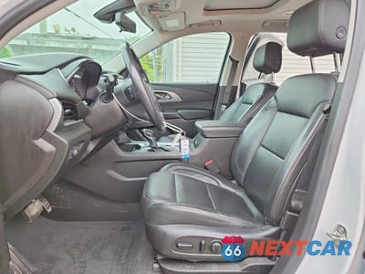 Zdjęcie 7 z 13 samochodu: 2021 CHEVROLET TRAVERSE RS VIN:1GNEVJKW8MJ251886 - miniatura