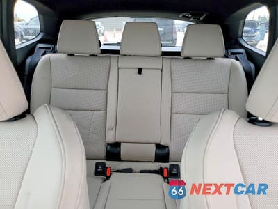 Zdjęcie 10 z 14 samochodu: 2024 BMW X1 M35I VIN:WBX13EF00R5Y39018 - miniatura