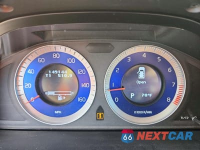 Zdjęcie 9 z 14 samochodu: 2010 VOLVO V70 3.2 VIN:YV1982BW5A1123618 - miniatura