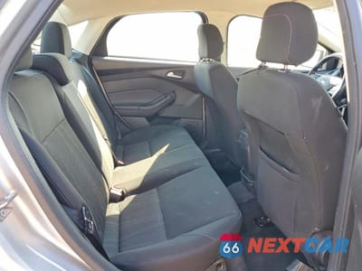 Zdjęcie 10 z 11 samochodu: 2018 FORD FOCUS SE VIN:1FADP3FE8JL210269 - miniatura