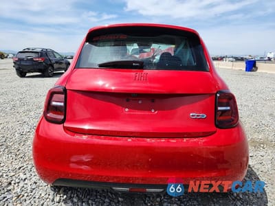 Zdjęcie 6 z 13 samochodu: 2024 FIAT 500 E RED VIN:ZFAFFAA41RX204057 - miniatura