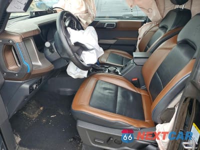 Zdjęcie 7 z 14 samochodu: 2023 FORD BRONCO BASE VIN:1FMDE5DH0PLA95616 - miniatura