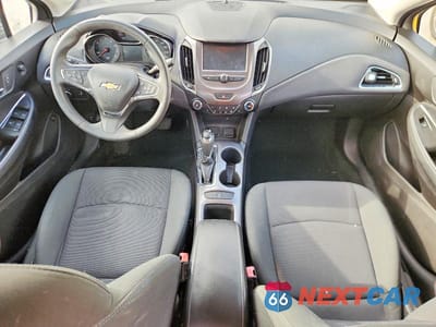 Zdjęcie 8 z 12 samochodu: 2017 CHEVROLET CRUZE LT VIN:1G1BE5SM5H7236176 - miniatura