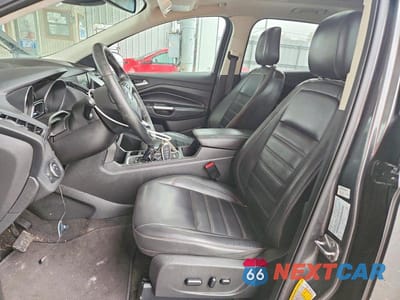 Zdjęcie 7 z 13 samochodu: 2019 FORD ESCAPE SEL VIN:1FMCU9HD4KUA13161 - miniatura