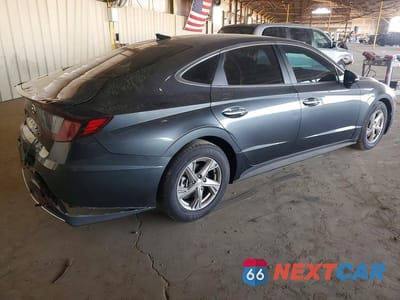 Trzecie zdjęcie samochodu z tyłu: 2023 HYUNDAI SONATA SE VIN:KMHL24JA8PA300276 - miniatura