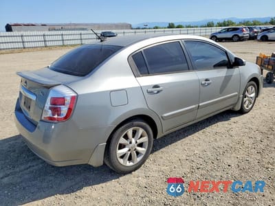 Trzecie zdjęcie samochodu z tyłu: 2012 NISSAN SENTRA 2.0 VIN:3N1AB6AP3CL732291 - miniatura