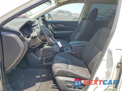 Zdjęcie 7 z 13 samochodu: 2020 NISSAN ROGUE SV VIN:KNMAT2MT1LP520411 - miniatura