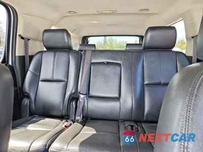 Zdjęcie 10 z 12 samochodu: 2013 GMC YUKON XL K1500 SLT VIN:1GKS2KE77DR221590 - miniatura
