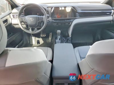 Zdjęcie 8 z 11 samochodu: 2025 TOYOTA CAMRY SE VIN:4T1DAACK1SU202810 - miniatura