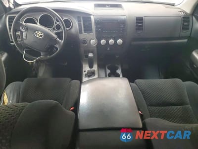 Zdjęcie 8 z 12 samochodu: 2010 TOYOTA TUNDRA GRADE VIN:5TFDW5F11AX133078 - miniatura