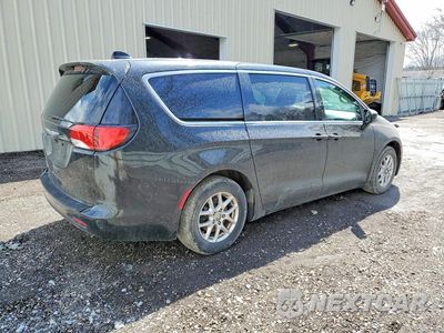 Trzecie zdjęcie samochodu z tyłu: 2017 CHRYSLER PACIFICA TOURING VIN:2C4RC1DG4HR702576 - miniatura