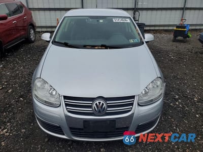 Piąte zdjęcie samochodu w środku: 2010 VOLKSWAGEN JETTA VIN:3VWAZ7AJ5AM127123 - miniatura