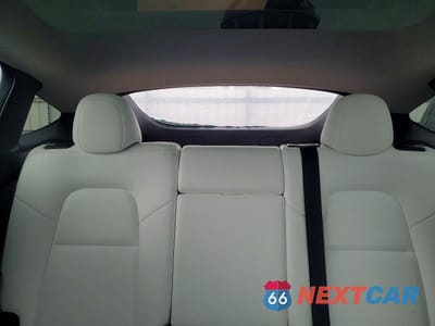 Zdjęcie 10 z 13 samochodu: 2023 TESLA MODEL Y VIN:7SAYGDEE7PA195326 - miniatura