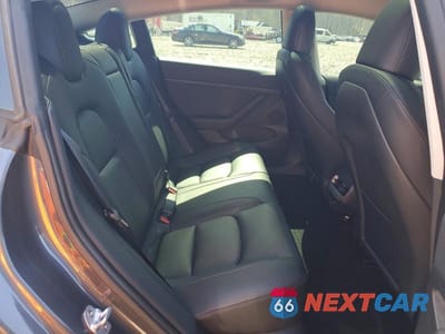 Zdjęcie 10 z 12 samochodu: 2023 TESLA MODEL 3 VIN:5YJ3E1EA4PF690949 - miniatura