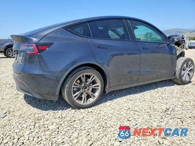 Trzecie zdjęcie samochodu z tyłu: 2024 TESLA MODEL Y VIN:7SAYGAEE3RF993584 - miniatura