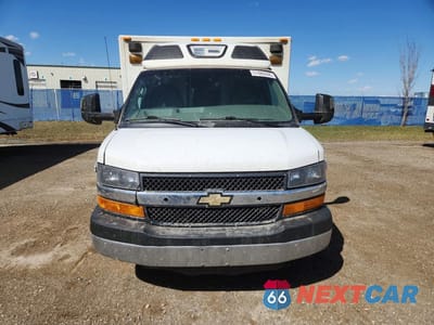 Piąte zdjęcie samochodu w środku: 2015 CHEV EXPRESS G3500 VIN:1GB3G3CG0F1110556 - miniatura