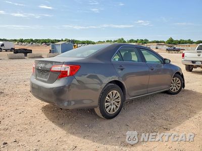 Trzecie zdjęcie samochodu z tyłu: 2014 TOYOTA CAMRY LE VIN:4T4BF1FK6ER386690 - miniatura
