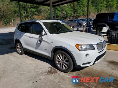 Czwarte zdjęcie samochodu z boku: 2014 BMW X3 XDRIVE28I VIN:5UXWX9C53E0D20553 - miniatura