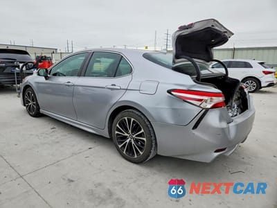 Drugie zdjęcie samochodu z przodu: 2020 TOYOTA CAMRY SE VIN:4T1G11AK3LU339717 - miniatura