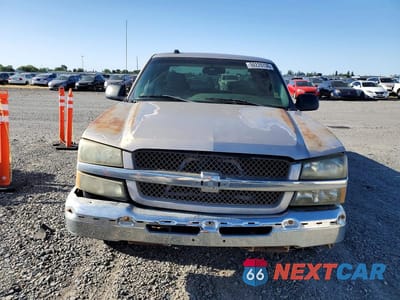 Piąte zdjęcie samochodu w środku: 2004 CHEVROLET SILVERADO C1500 VIN:2GCEC19T641400185 - miniatura