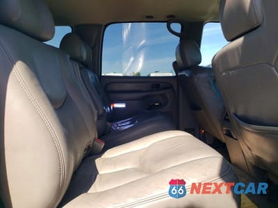 Zdjęcie 10 z 12 samochodu: 2003 GMC YUKON XL DENALI VIN:1GKFK66U53J217516 - miniatura