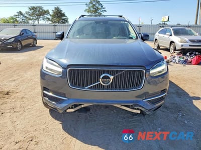 Piąte zdjęcie samochodu w środku: 2018 VOLVO XC90 T6 VIN:YV4A22PK8J1198790 - miniatura
