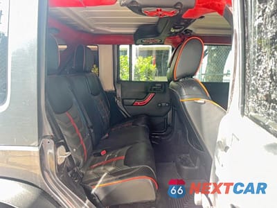 Zdjęcie 6 z 14 samochodu: 2014 JEEP WRANGLER UNLIMITED SPORT VIN:1C4BJWDG2EL244139 - miniatura