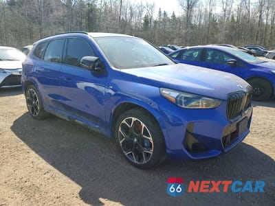 Czwarte zdjęcie samochodu z boku: 2025 BMW X1 M35I VIN:WBX13EF00S5092252 - miniatura